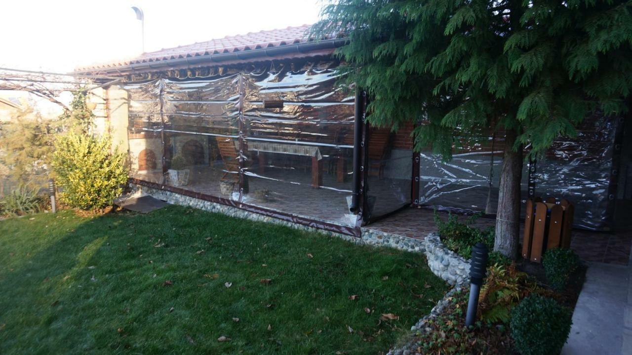 Guest House Simona ساباريفا بانيا المظهر الخارجي الصورة